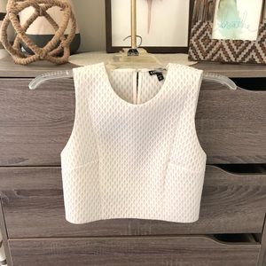 💕Express Crop Top!